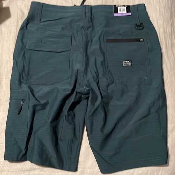 2 pairs of O’Neill Crossover Board Shorts - Picture 5 of 8